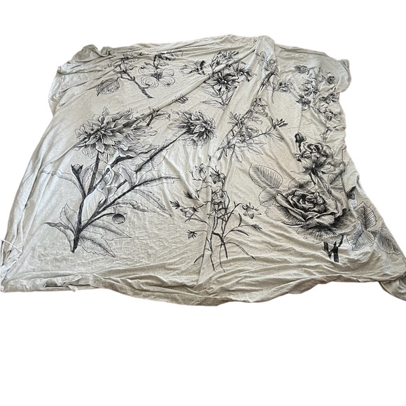 Urban Outfitters Bedding Urban Outfitters Queen Full Duvet Cover